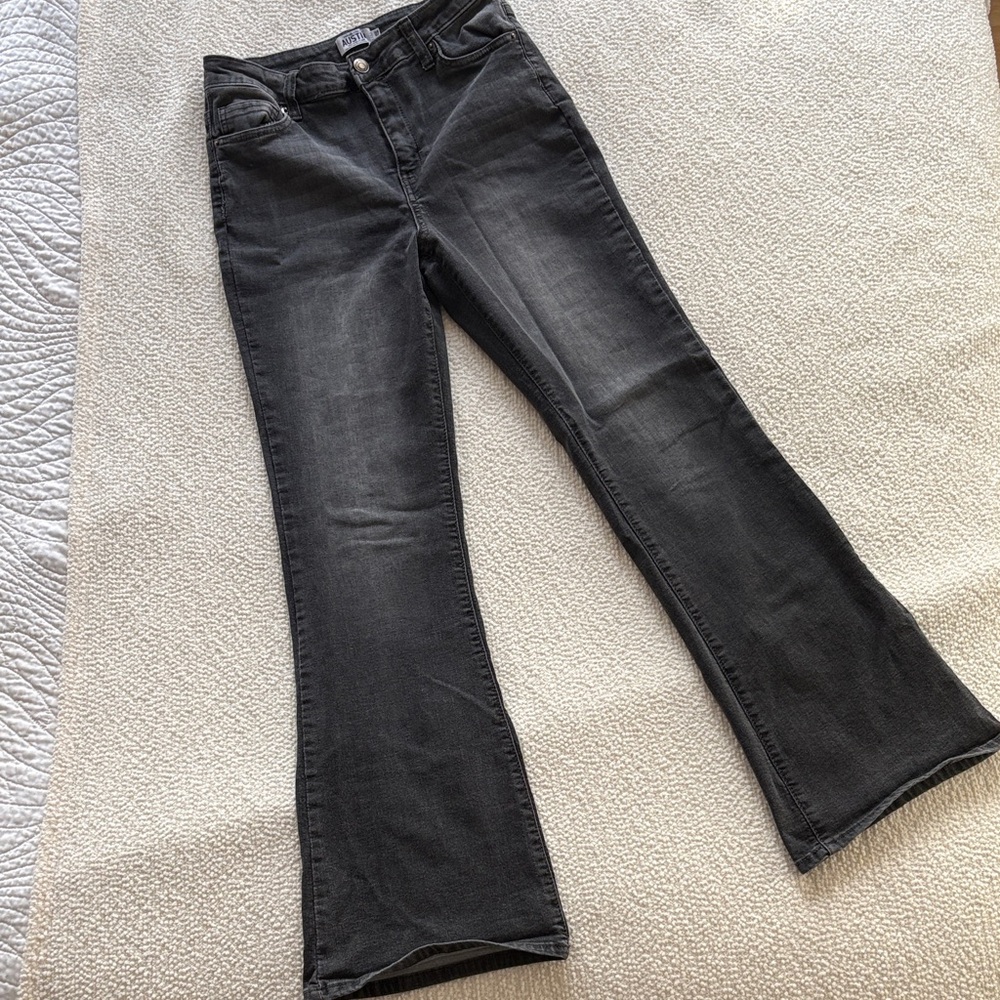 Classic Black Women's Flare High Waisted Jeans